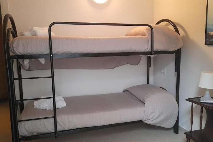 Room 3 of 23