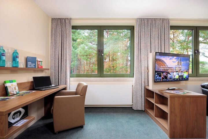 Room 20 of 87