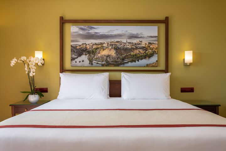 Room 8 of 49