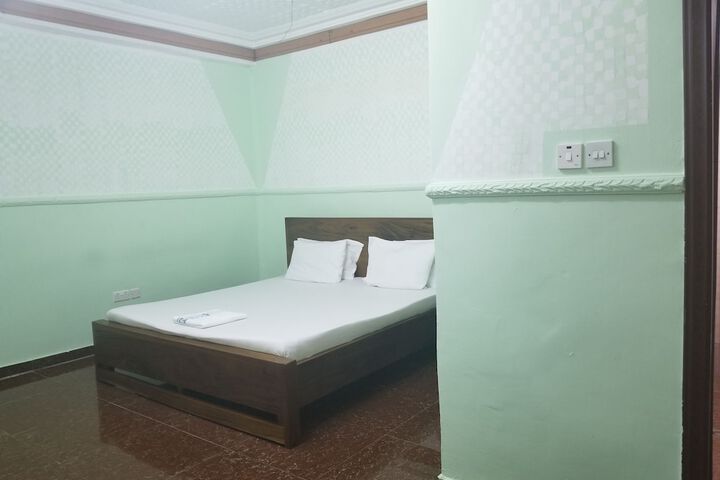 Room 24 of 71