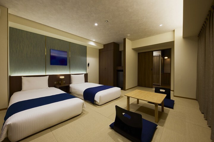 Room 26 of 59