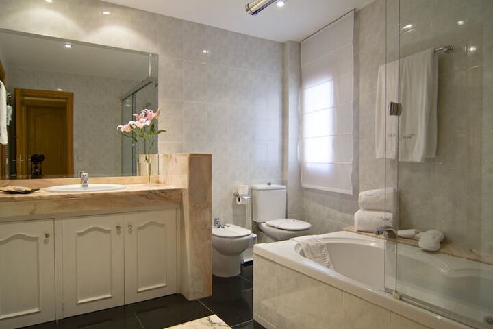 Bathroom Vanities