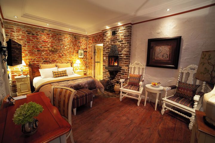 Room 17 of 71
