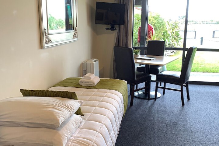 Room 29 of 83