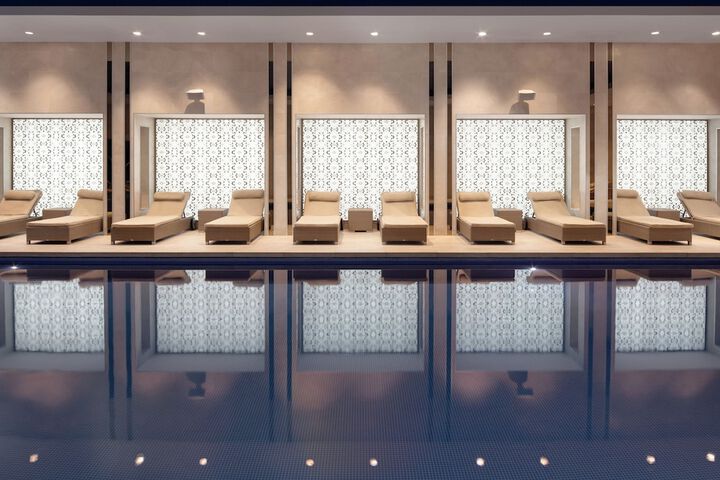 Pool 138 of 347