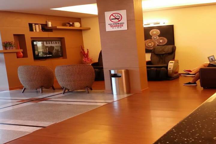 Hotel Interior 5 of 34