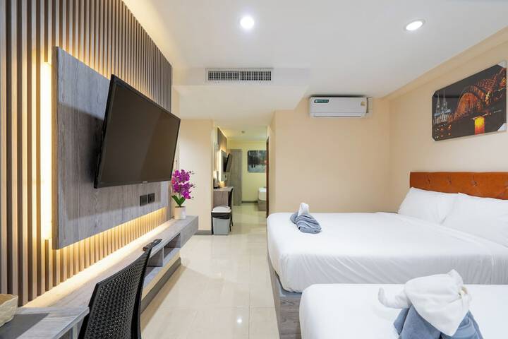 Room 18 of 63