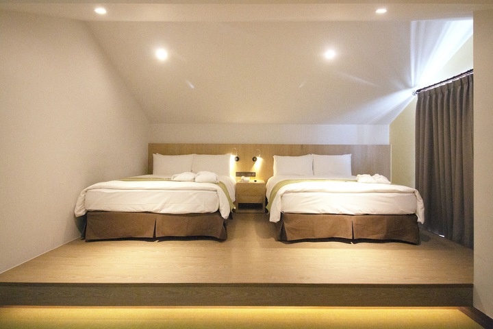 Room 21 of 60