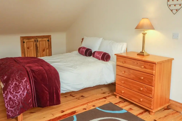 Room 2 of 14