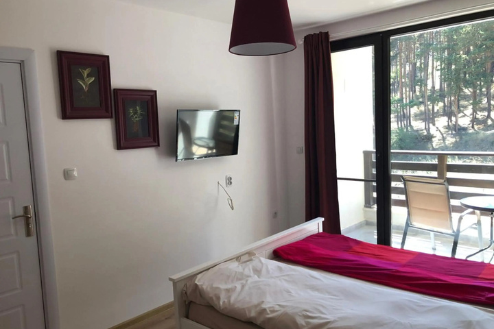 Room 2 of 21
