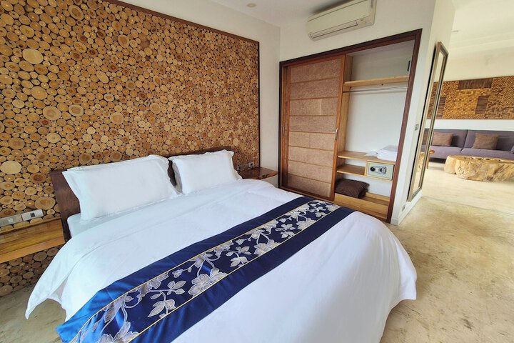 Room 39 of 107
