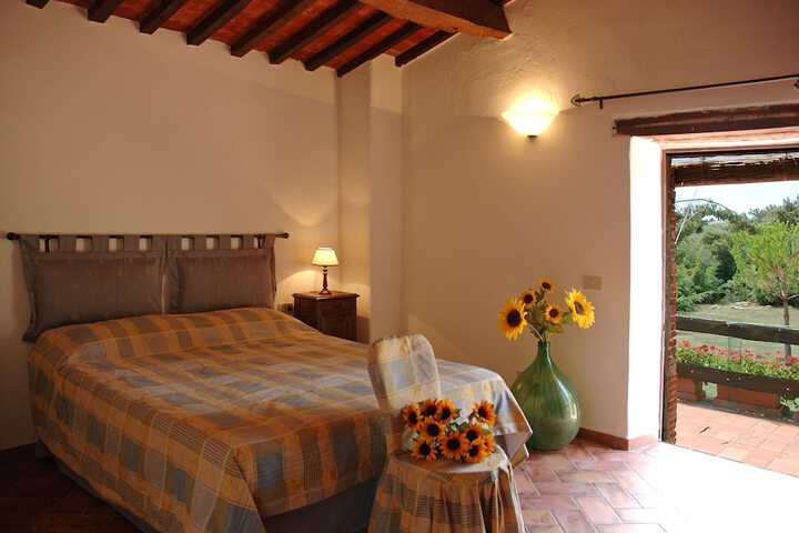 Room 3 of 41