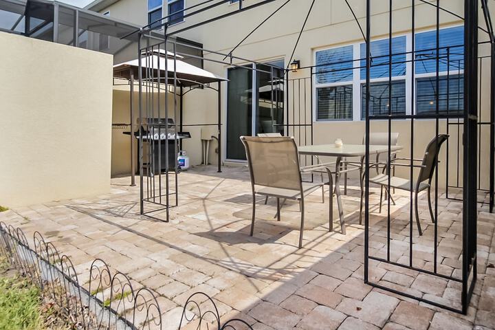 Terrace/Patio 27 of 40