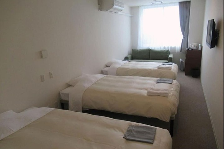 Room 18 of 68