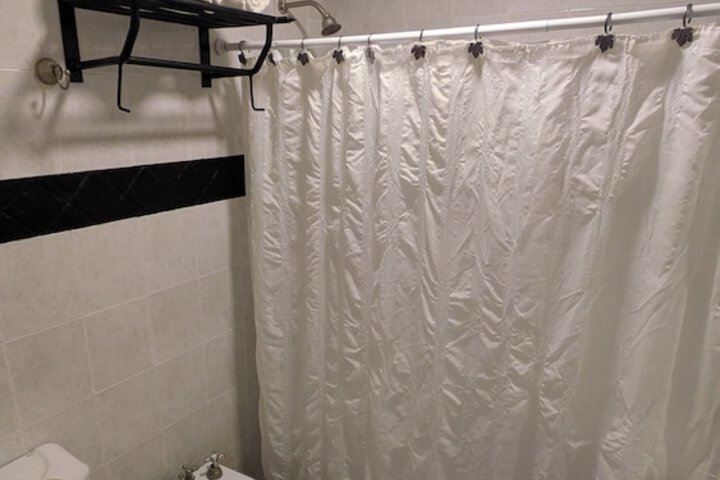 Room 10 of 36