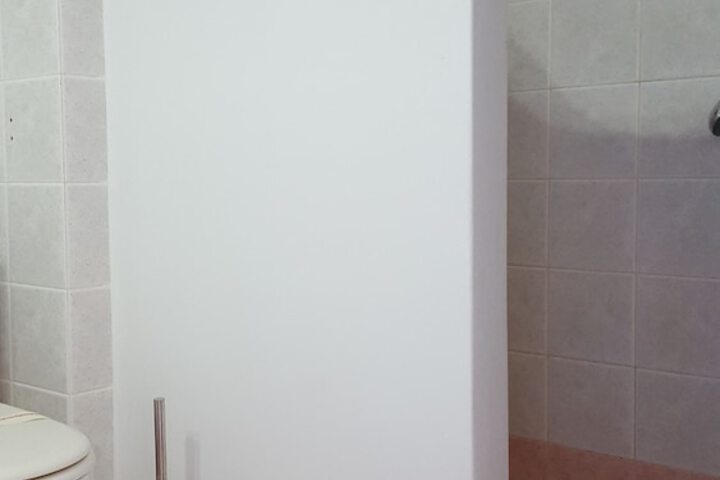 Room 53 of 106