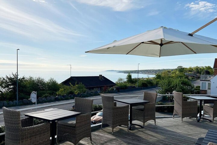 Terrace/Patio 47 of 55