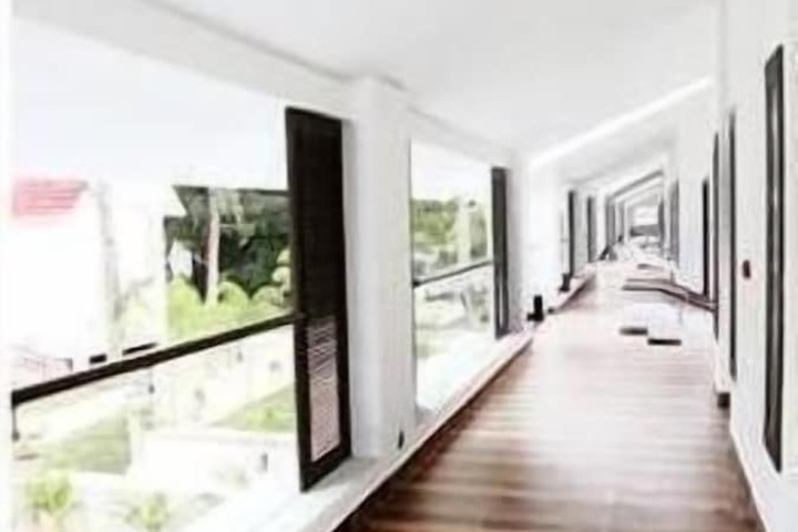 Ballroom/Hall 15 of 47