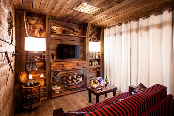 Children's theme room