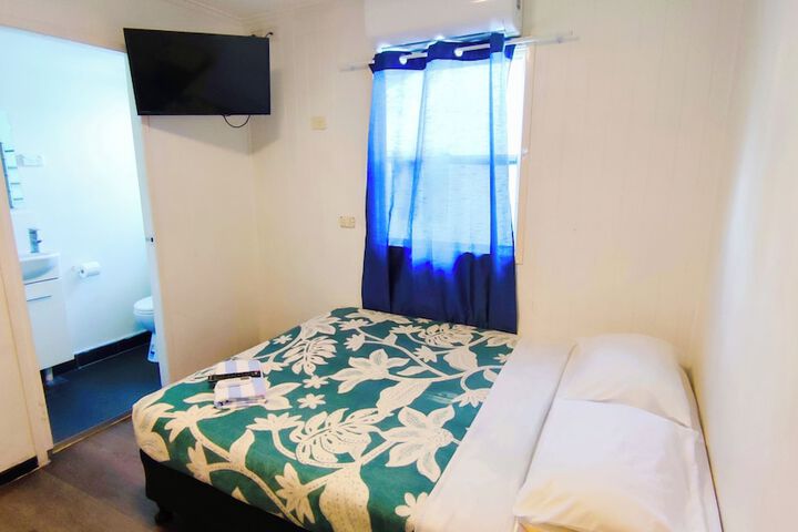 Room 22 of 73