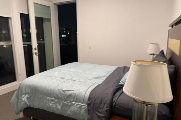 Room 26 of 61