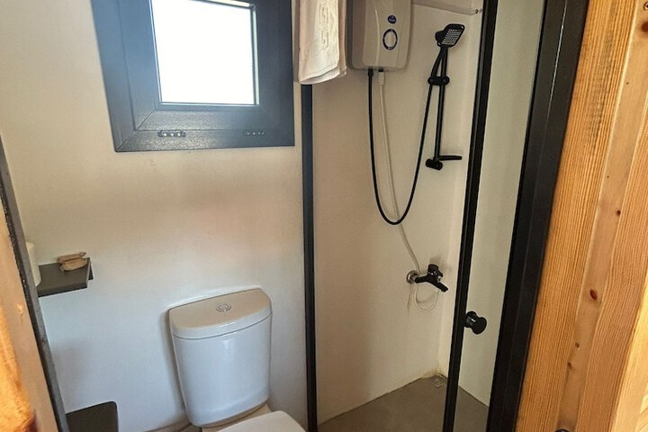 Room 18 of 23