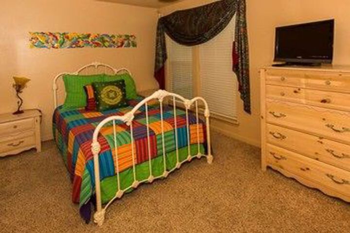 Room 11 of 41