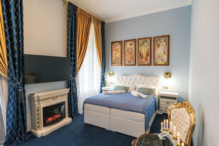 Room 25 of 35