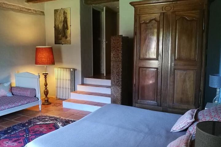 Room 7 of 7