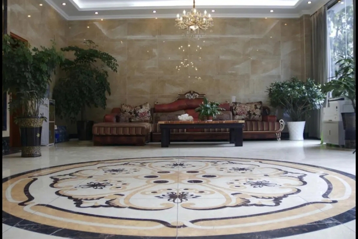 Hotel Interior 10 of 27