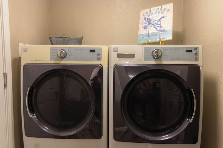 Laundry 768 of 917