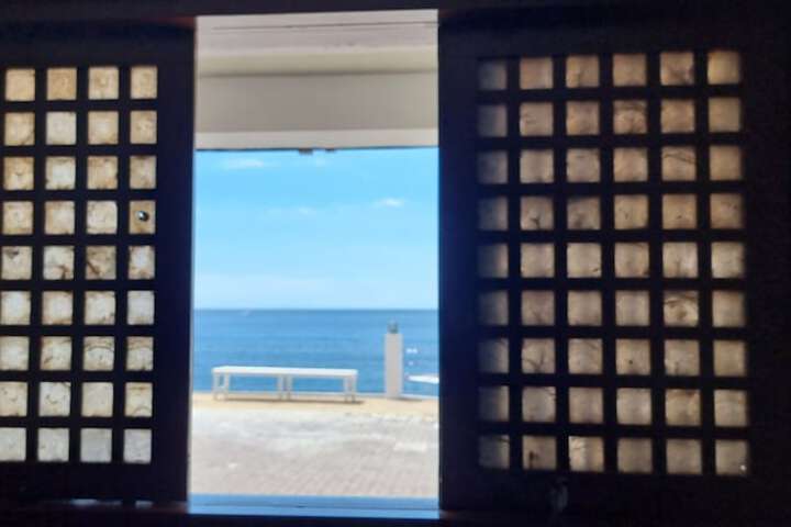 Room 10 of 69