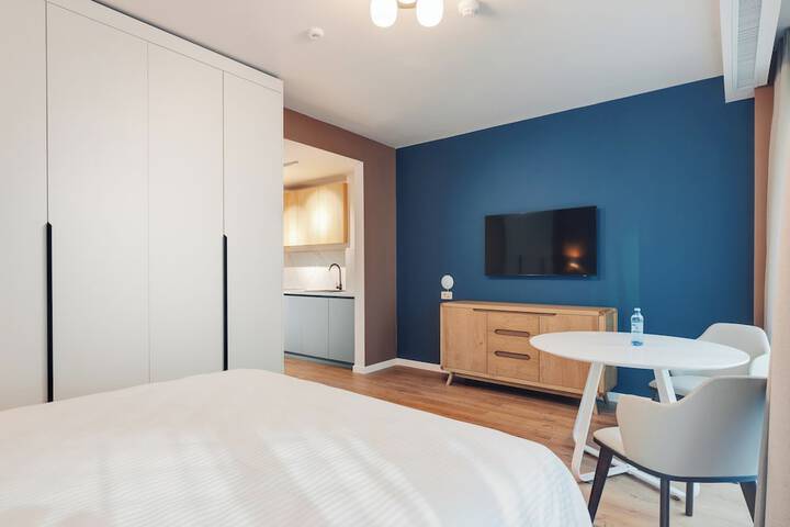 Room 3 of 14