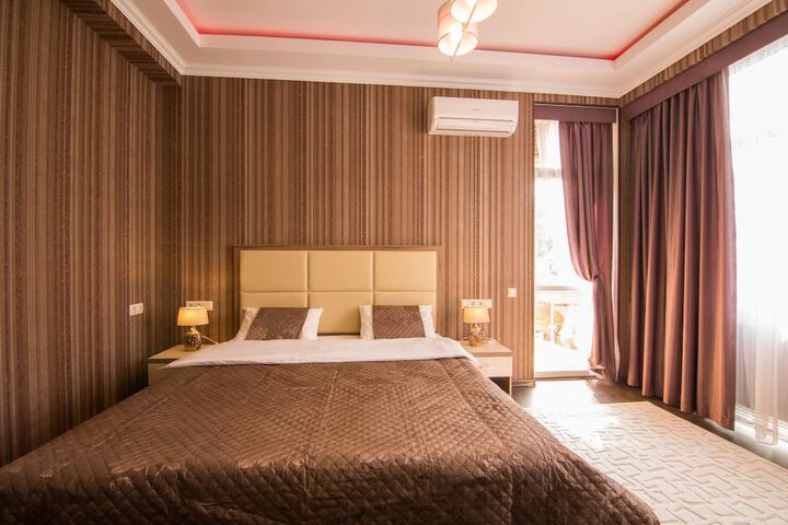 Room 16 of 67