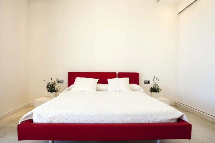 Room 3 of 31
