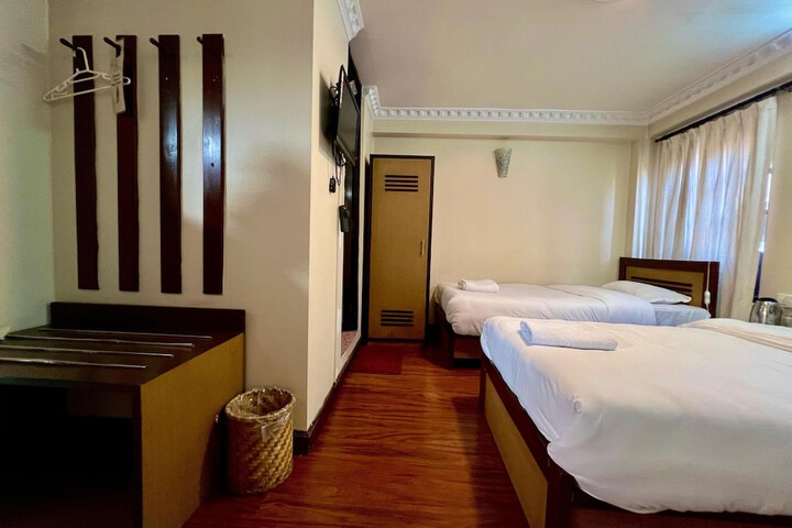 Room 17 of 51