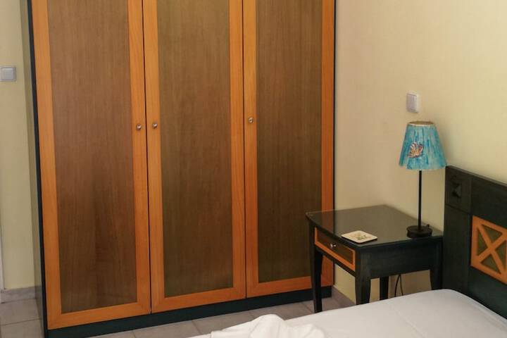 Room 3 of 50