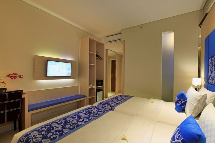 Room 15 of 68