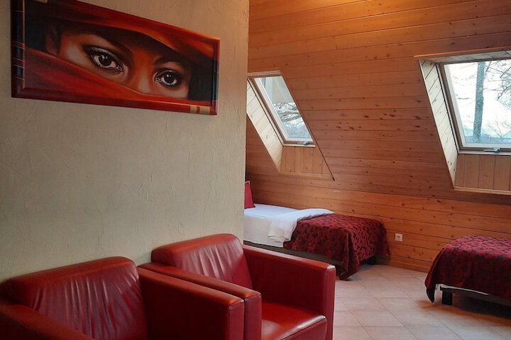 Room 7 of 39