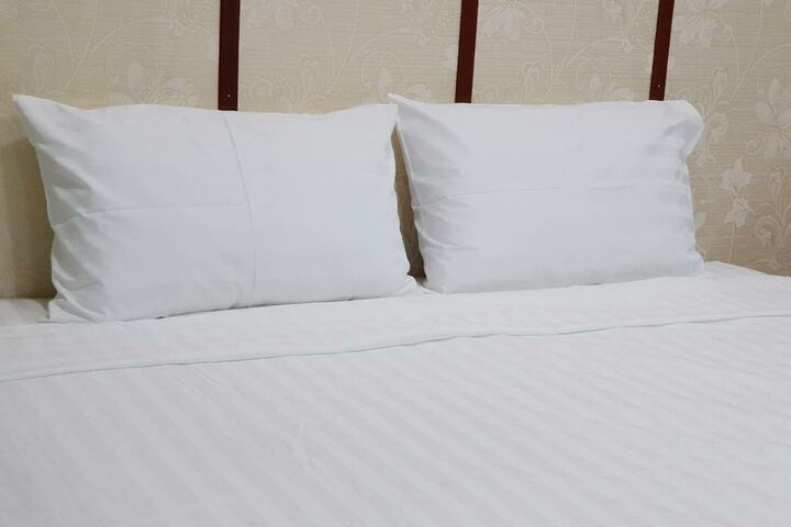 Room 3 of 3