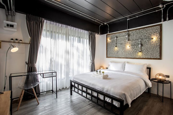 Room 41 of 55