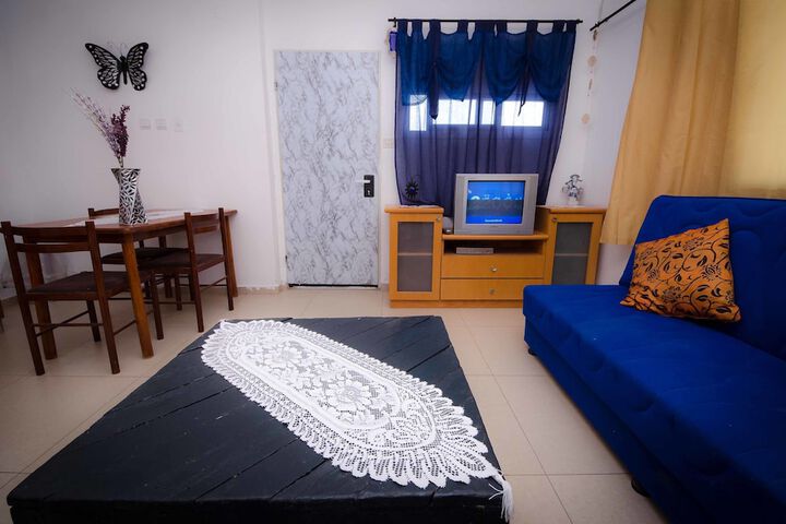 Room 17 of 43