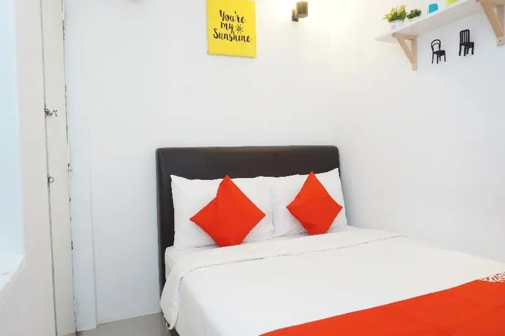 Oyo 90121 Summer House Bed & Cafe