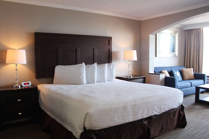 Room 2 of 20