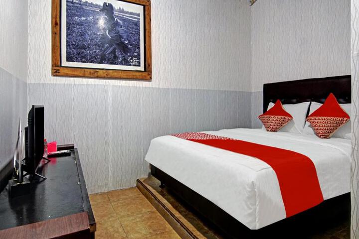 SUPER OYO 90358 Poris Residence Syariah