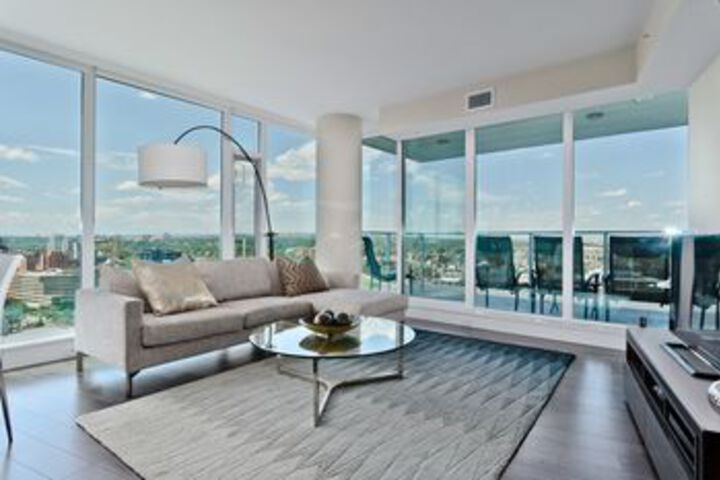 O Hotel Suites Pulse at Evolution