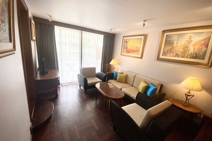 Room 21 of 60