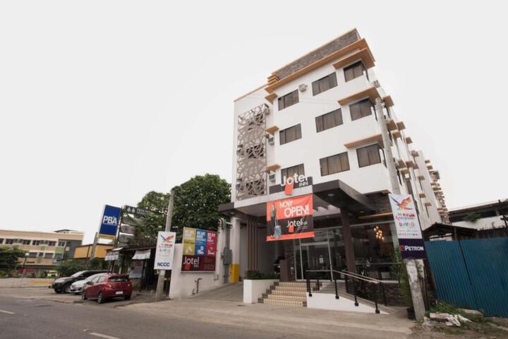Jotel Inn