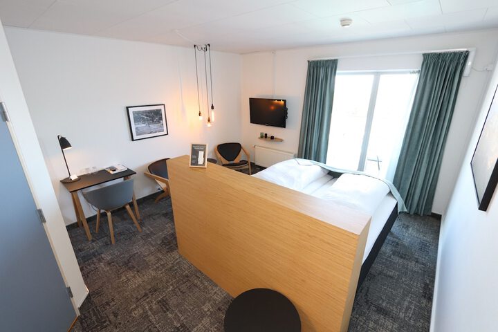 Room 12 of 95