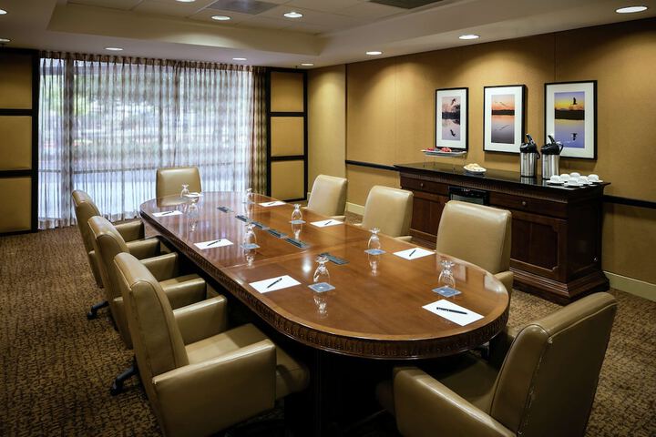 Meeting facility